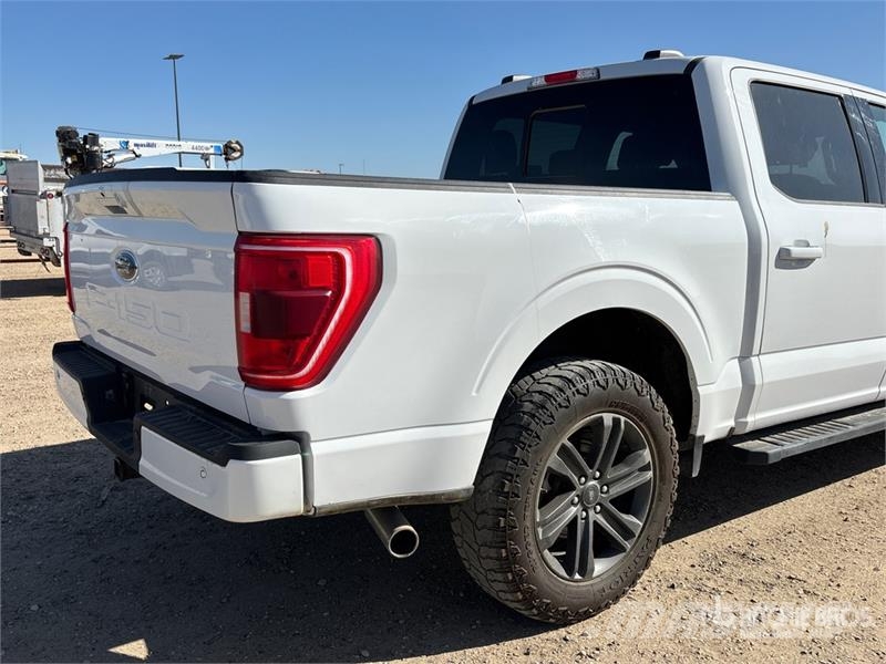 Ford F-150 XLT 4x4 Crew Cab Pickup Прочие фургоны