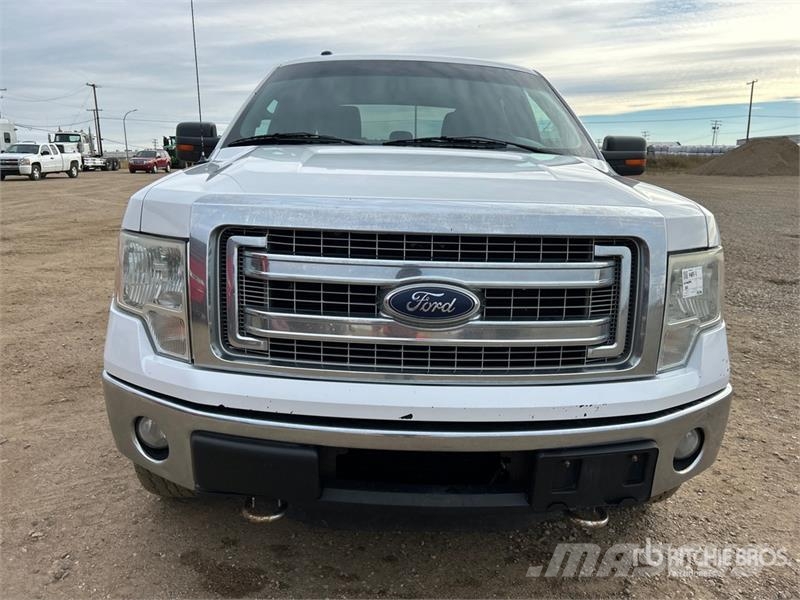 Ford F-150 XLT 4x4 Crew Cab Pickup Drugi