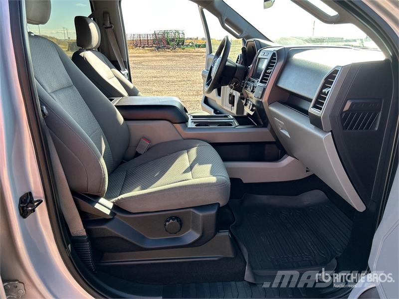 Ford F-150 XLT 4x4 Crew Cab Pickup Other