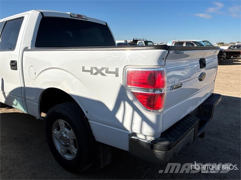 Ford F-150 XLT 4x4 Crew Cab Pickup Otras furgonetas