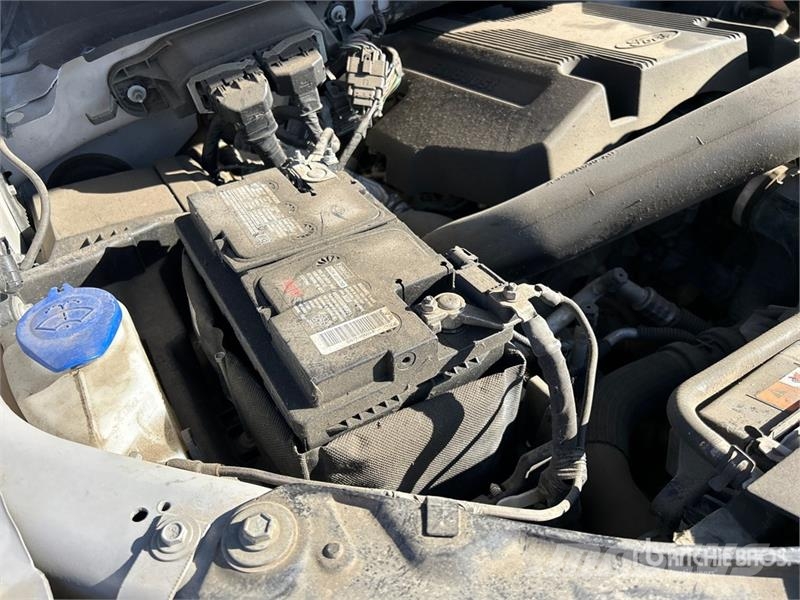 Ford F-150 XLT 4x4 Crew Cab Pickup Other