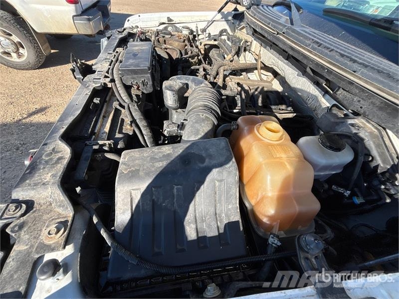 Ford F-150 XLT 4x4 Crew Cab Pickup Otras furgonetas