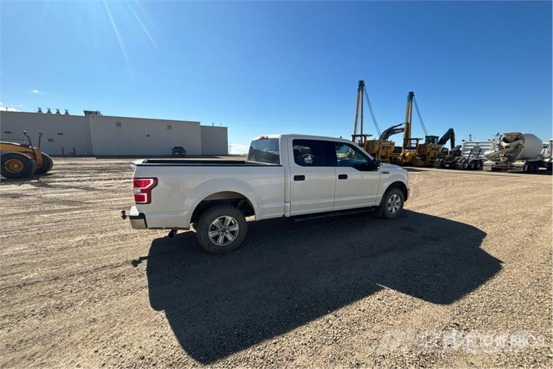 Ford F-150 XLT 4x4 Crew Cab Pickup Other