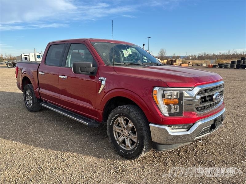 Ford F-150 XLT 4x4 Crew Cab Pickup Inne