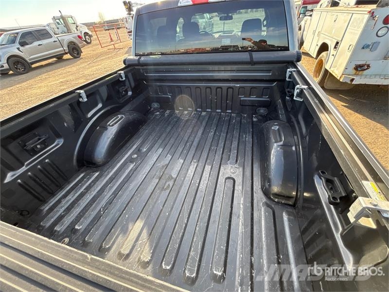Ford F-150 XLT 4x4 Crew Cab Pickup Drugi
