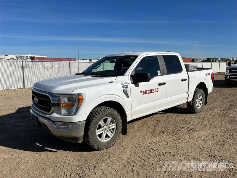 Ford F-150 XLT 4x4 Crew Cab Pickup Ostalo