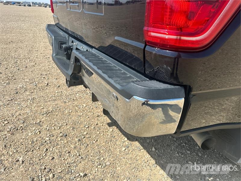 Ford F-150 XLT 4x4 Crew Cab Pickup Ostalo