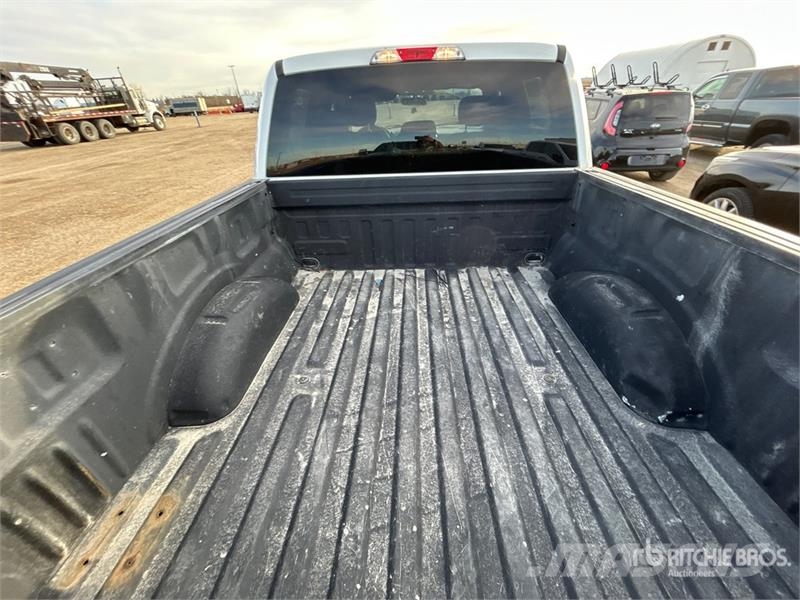 Ford F-150 XLT 4x4 Crew Cab Pickup أخرى