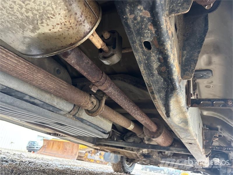 Ford F-150 XLT 4x4 Crew Cab Pickup Ostalo