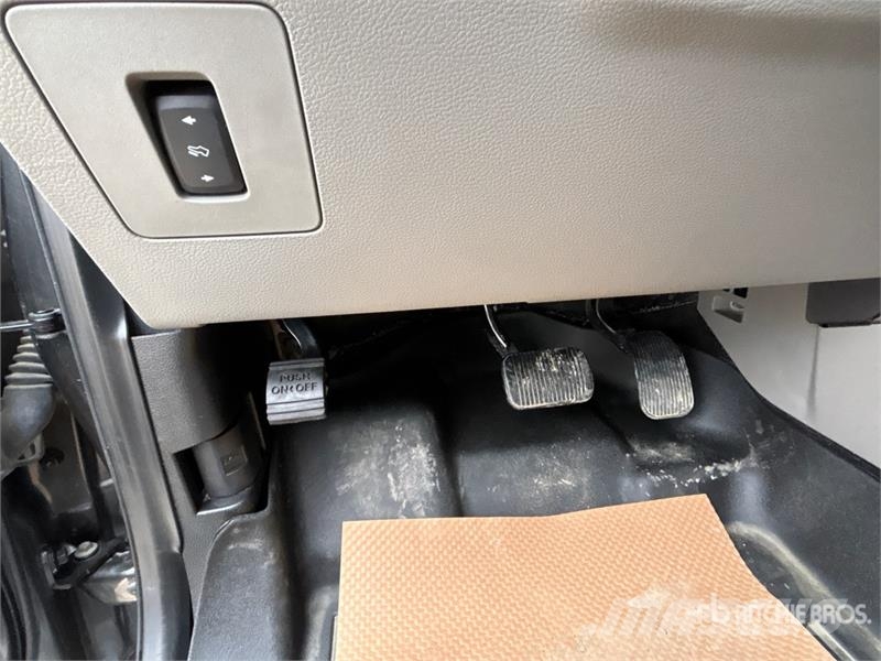 Ford F-150 XLT 4x4 Crew Cab Pickup Прочие фургоны