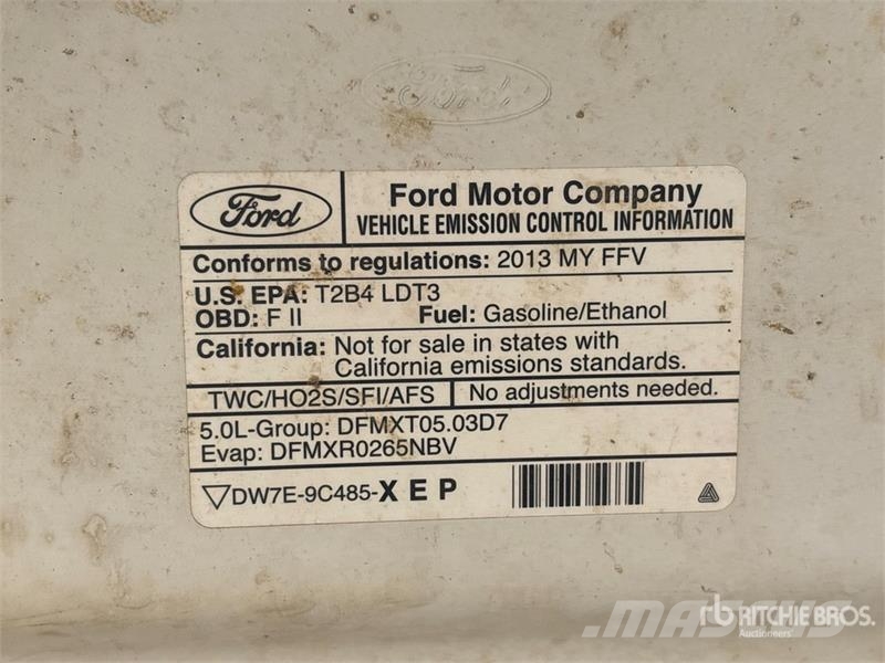 Ford F-150 XLT 4x4 Crew Cab Pickup Други