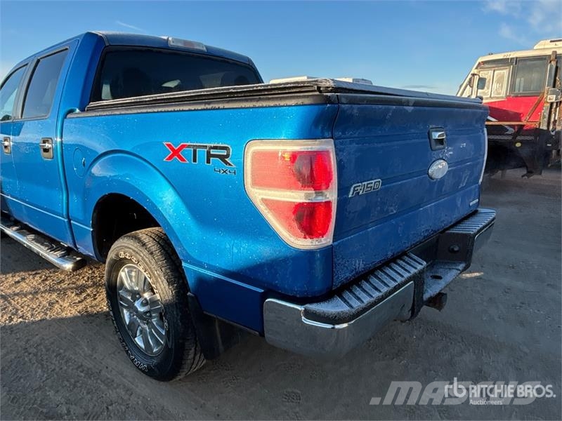 Ford F-150 XLT 4x4 Crew Cab Pickup Drugi
