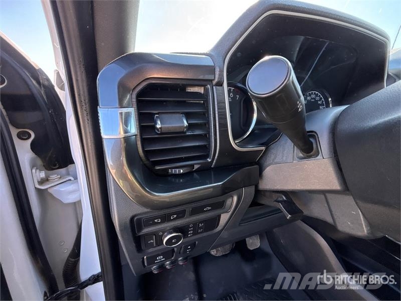 Ford F-150 XLT 4x4 Crew Cab Pickup Прочие фургоны