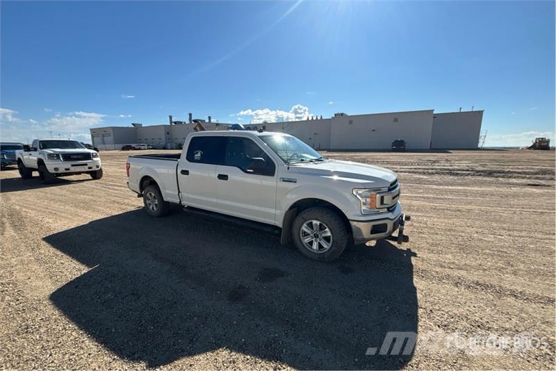 Ford F-150 XLT 4x4 Crew Cab Pickup Other