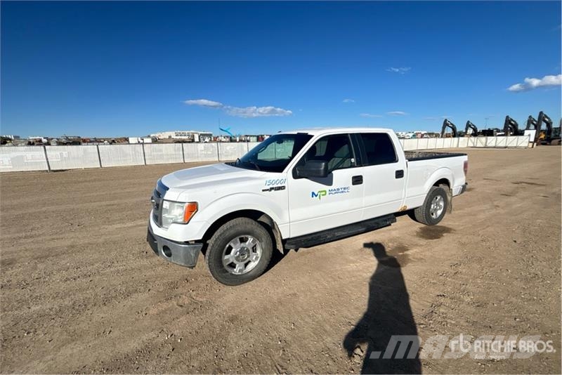 Ford F-150 XLT 4x4 Crew Cab Pickup Diger