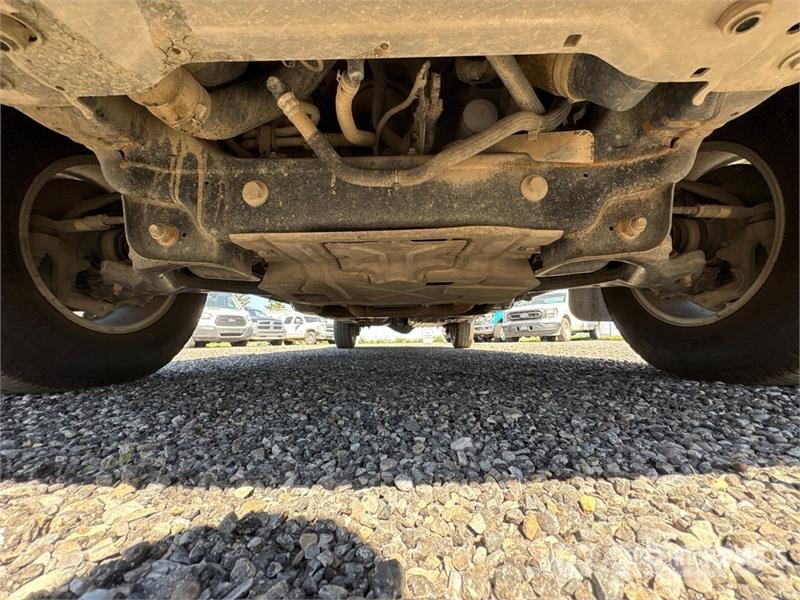 Ford F-150 XLT 4x4 Crew Cab Pickup Otros
