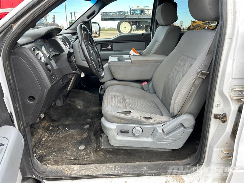 Ford F-150 XLT 4x4 Crew Cab Pickup Altele