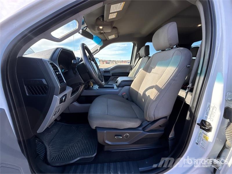 Ford F-150 XLT 4x4 Crew Cab Pickup Andere Transporter