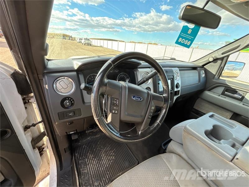 Ford F-150 XLT 4x4 Crew Cab Pickup Andre