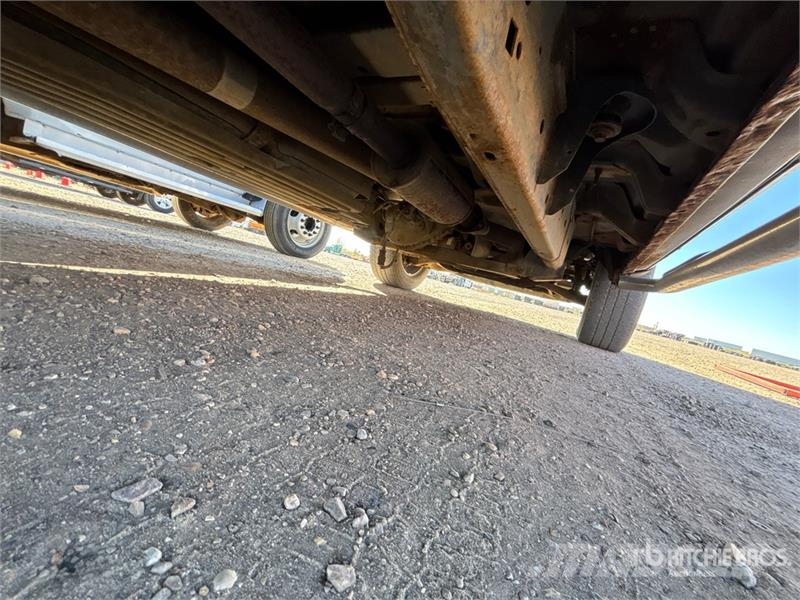 Ford F-150 XLT 4x4 Crew Cab Pickup Muu