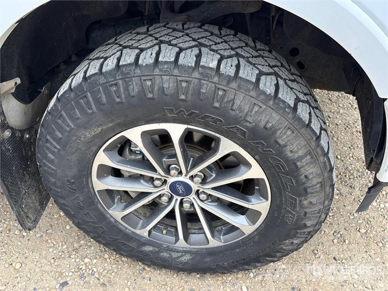 Ford F-150 XLT 4x4 Crew Cab Pickup Прочие фургоны