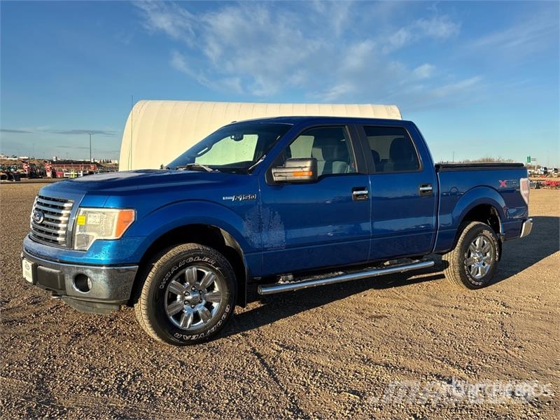 Ford F-150 XLT 4x4 Crew Cab Pickup Drugi