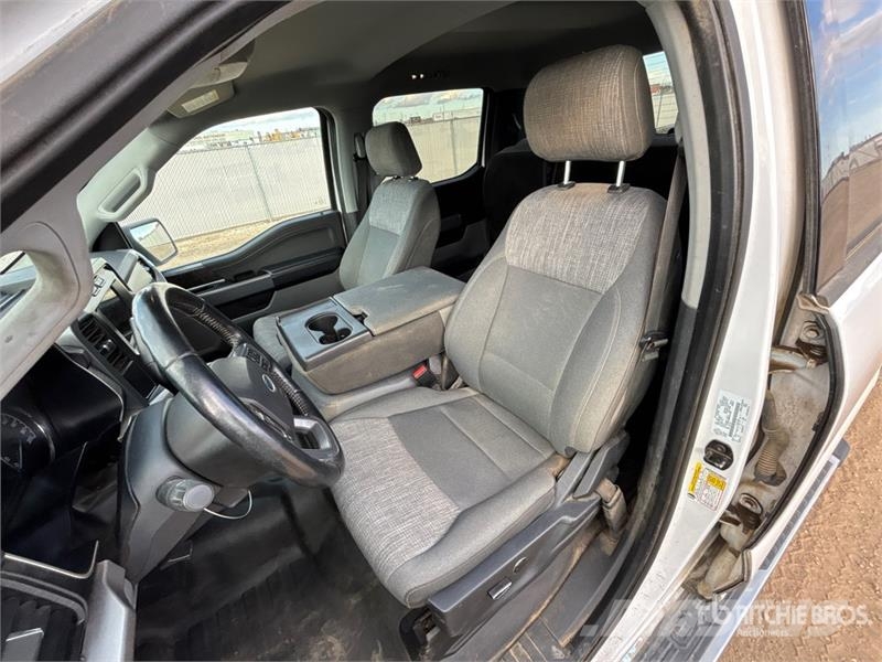 Ford F-150 XLT 4x4 Crew Cab Pickup Autre fourgon / utilitaire
