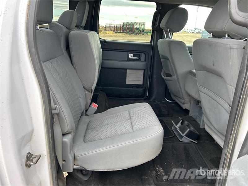 Ford F-150 XLT 4x4 Crew Cab Pickup Altele