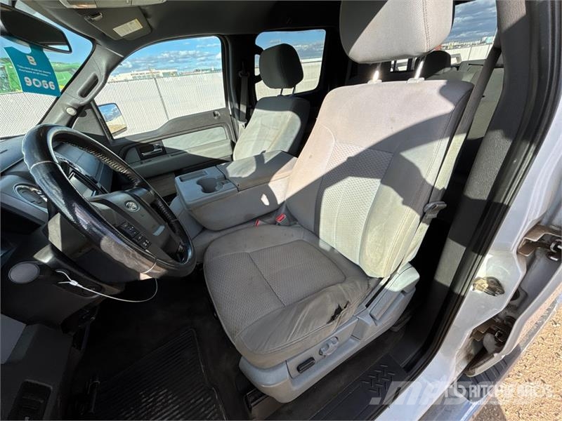 Ford F-150 XLT 4x4 Crew Cab Pickup Andre