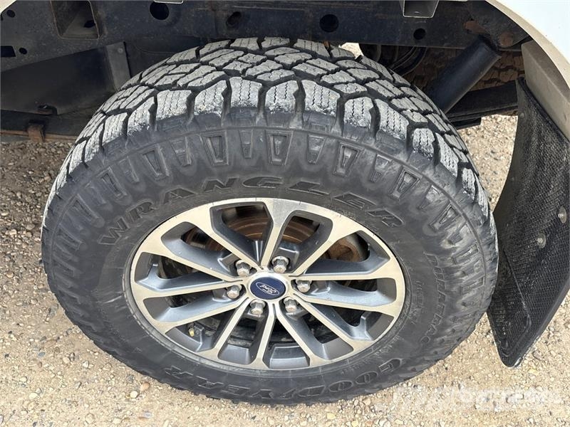Ford F-150 XLT 4x4 Crew Cab Pickup Прочие фургоны