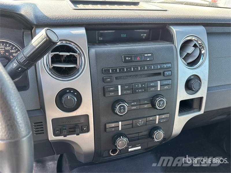 Ford F-150 XLT 4x4 Crew Cab Pickup Otras furgonetas