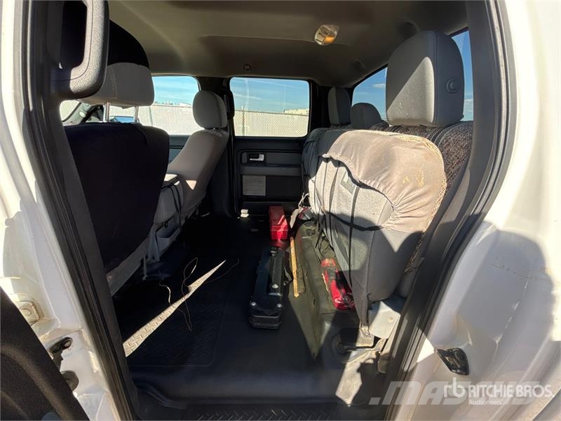 Ford F-150 XLT 4x4 Crew Cab Pickup Andere Transporter