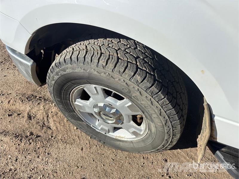 Ford F-150 XLT 4x4 Crew Cab Pickup Diger