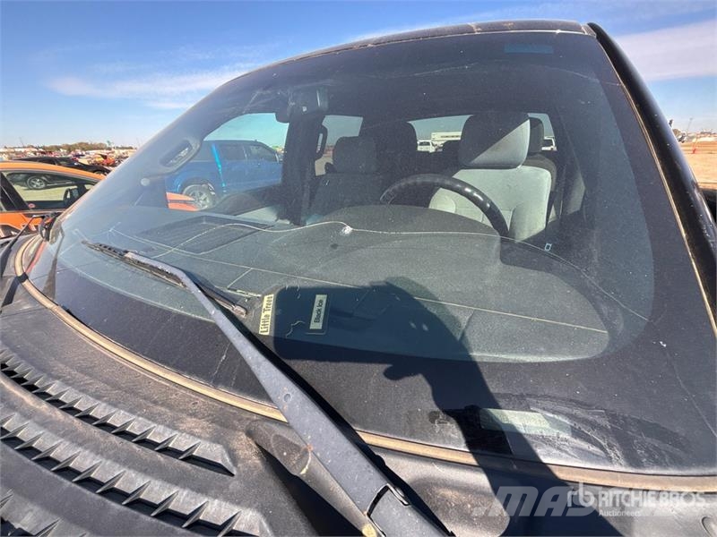 Ford F-150 XLT 4x4 Crew Cab Pickup Muu