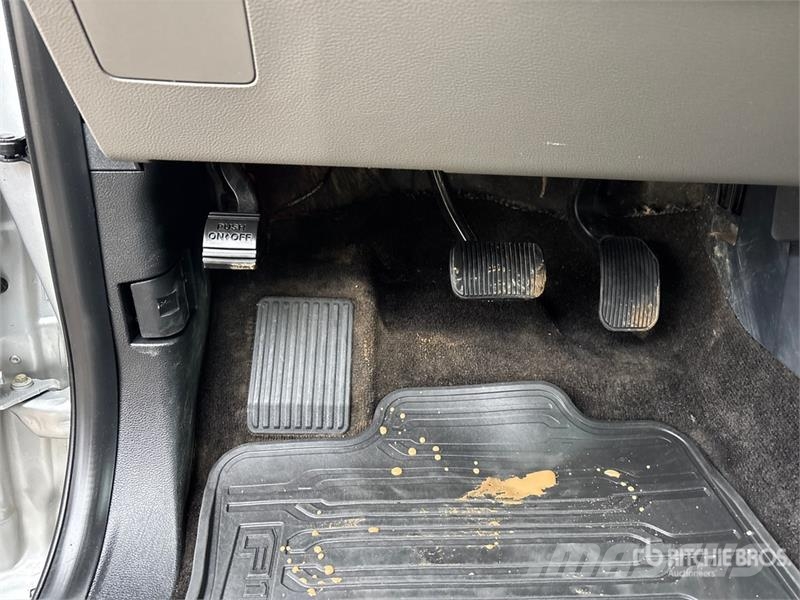 Ford F-150 XLT 4x4 Crew Cab Pickup Ostalo