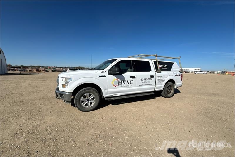 Ford F-150 XLT 4x4 Crew Cab Pickup أخرى