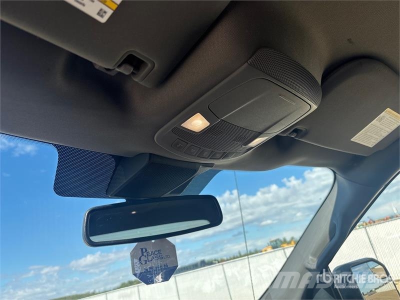 Ford F-150 XLT 4x4 Crew Cab Pickup Other