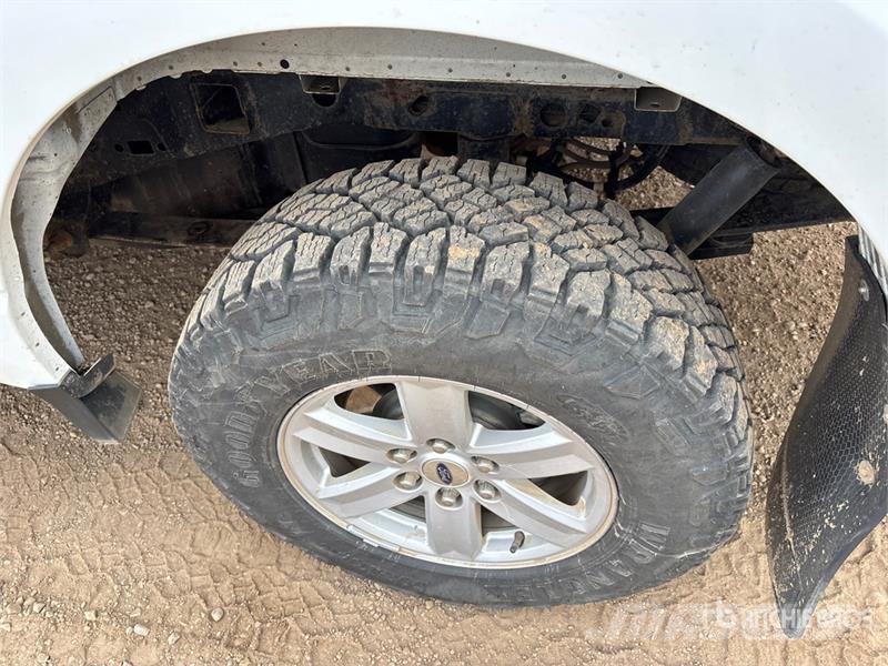 Ford F-150 XLT 4x4 Crew Cab Pickup Прочие фургоны