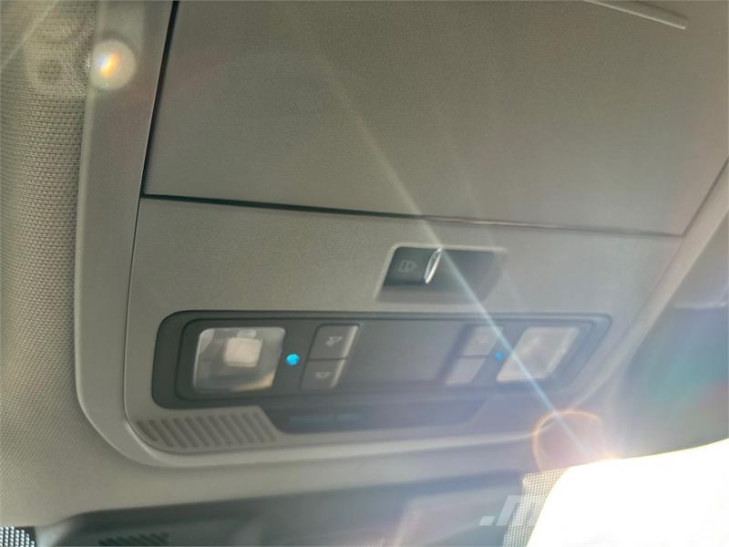 Ford F-150 XLT 4x4 Crew Cab Pickup Inne