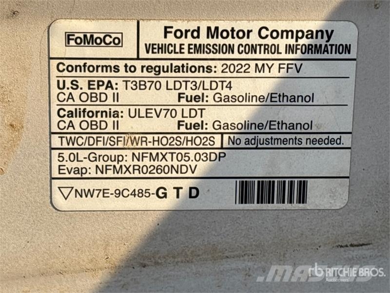 Ford F-150 XLT 4x4 Crew Cab Pickup أخرى