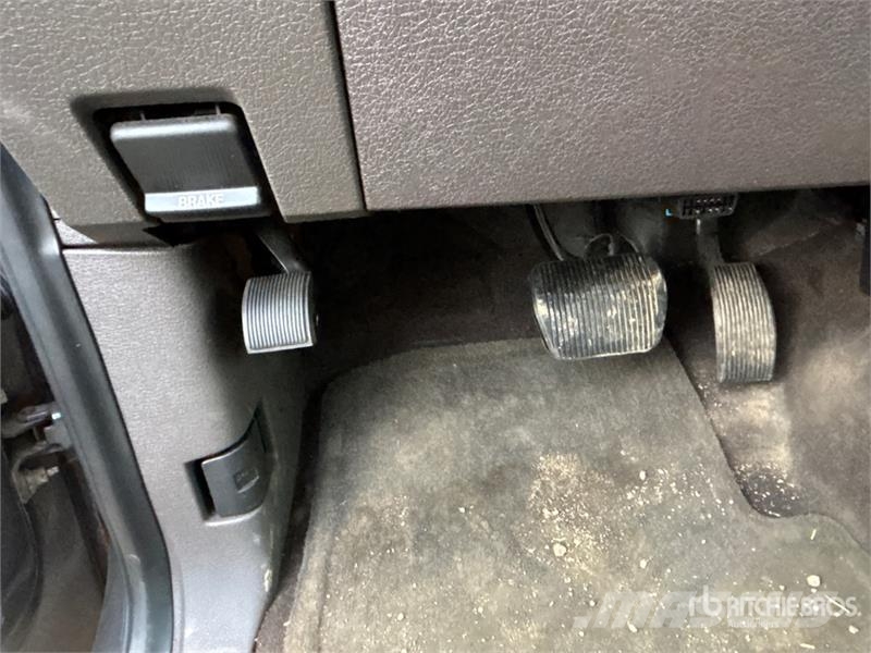 Ford F-150 XLT 4x4 Crew Cab Pickup Drugi