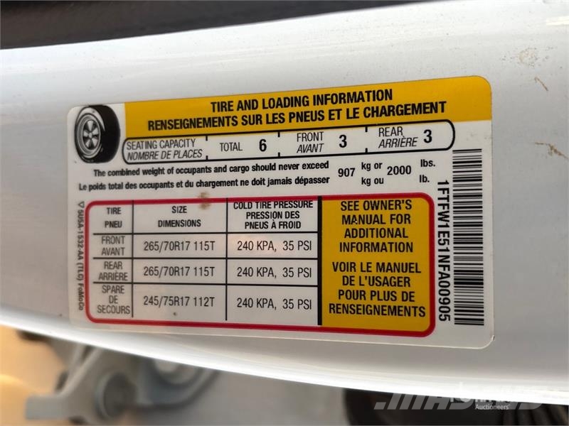 Ford F-150 XLT 4x4 Crew Cab Pickup أخرى