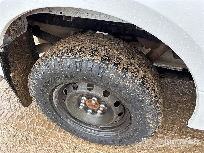 Ford F-150 XLT 4x4 Crew Cab Pickup Ostalo