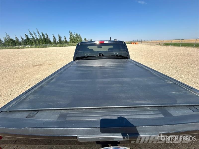 Ford F-150 XLT 4x4 Crew Cab Pickup Ostalo