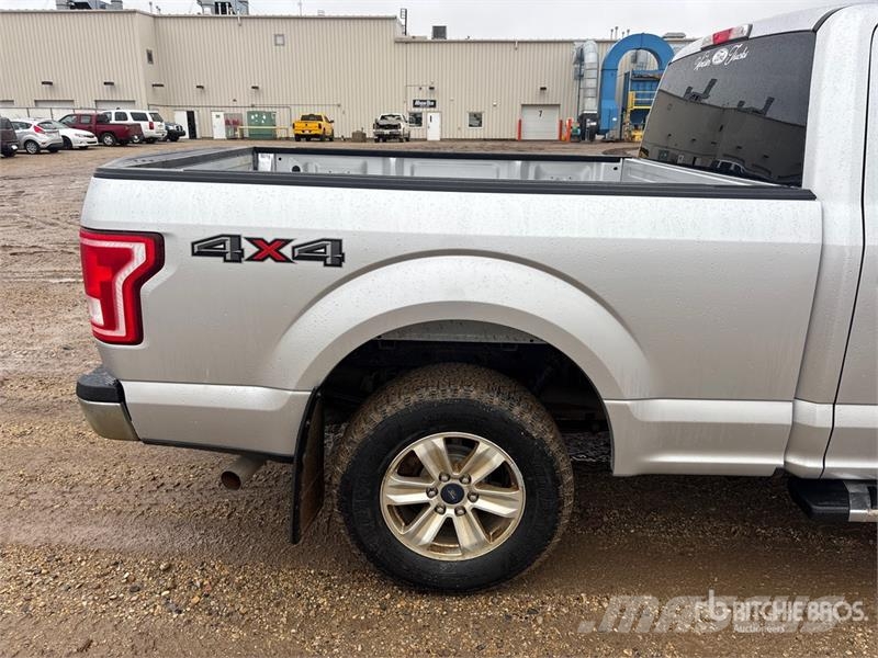 Ford F-150 XLT 4x4 Crew Cab Pickup Ostalo