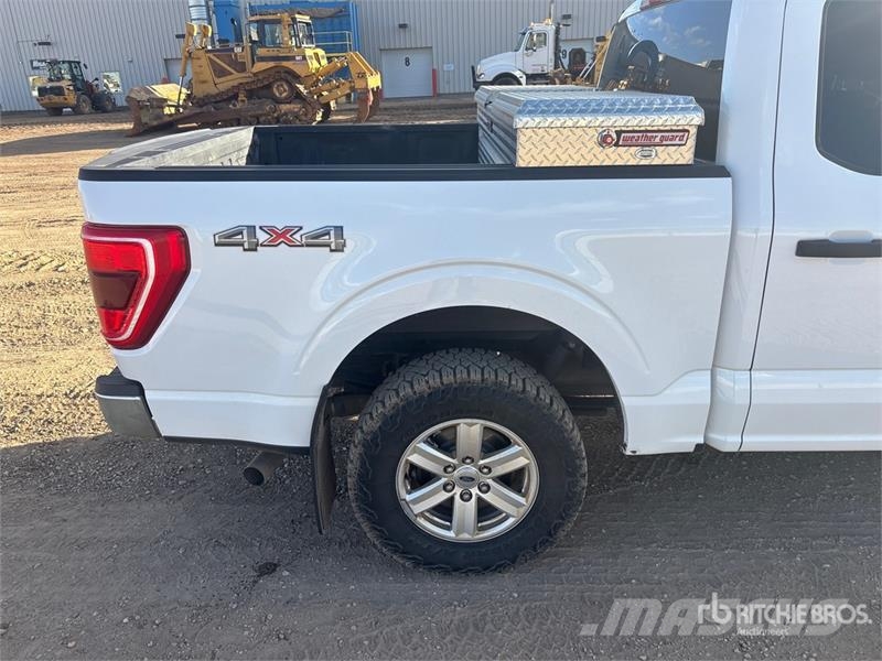 Ford F-150 XLT 4x4 Crew Cab Pickup Other