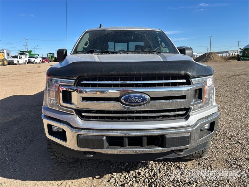 Ford F-150 XLT 4x4 Crew Cab Pickup Other