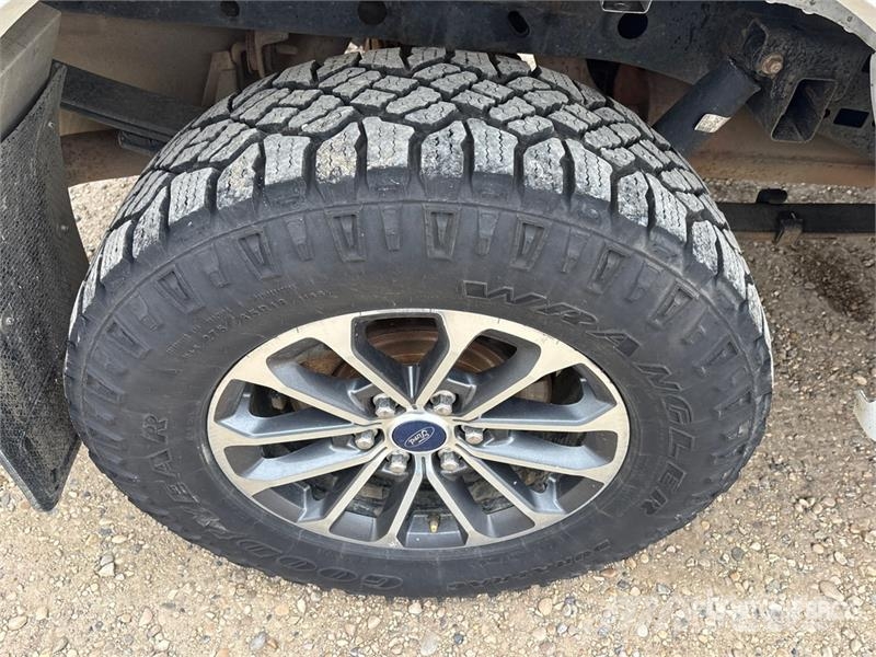 Ford F-150 XLT 4x4 Crew Cab Pickup Прочие фургоны