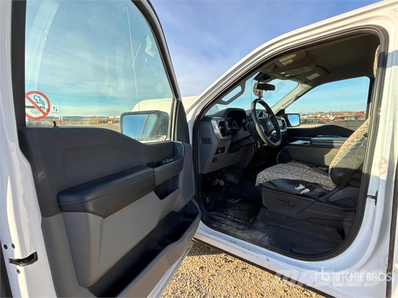 Ford F-150 XLT 4x4 Crew Cab Pickup Furgoni altro
