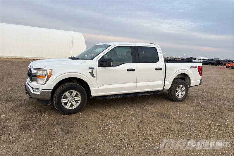 Ford F-150 XLT 4x4 Crew Cab Pickup Other